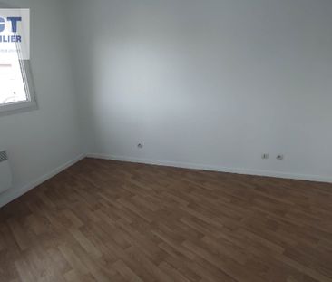 Location Appartement 2 pièces 40m² BEAUVAIS 60000 - Photo 2