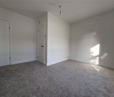 Lime Grove, Newark, Nottinghamshire, NG24 - Photo 2