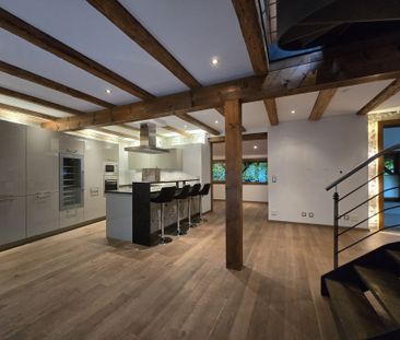 Charming and characterful detached house - Photo 6