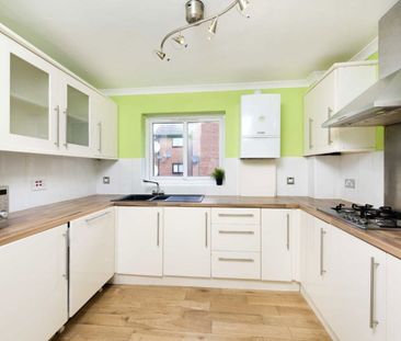 Wheatley Close, NW4, London - Photo 4