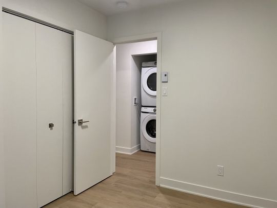 2086 Rue Harmony, #5 - Photo 1