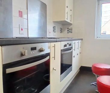 Classic Ensuite - Photo 2