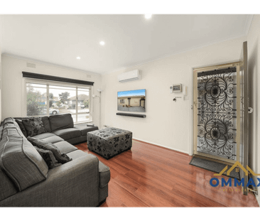 Modern Comfort in a Prime Albion Location - Photo 1