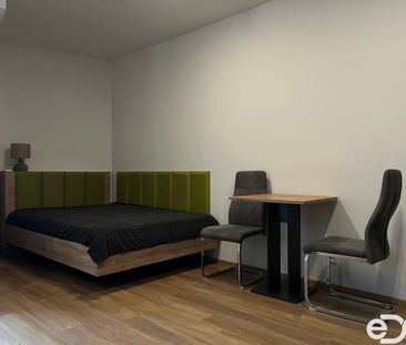 Pronájem bytu 1+kk a garsoniéry 32 m² - Фото 3