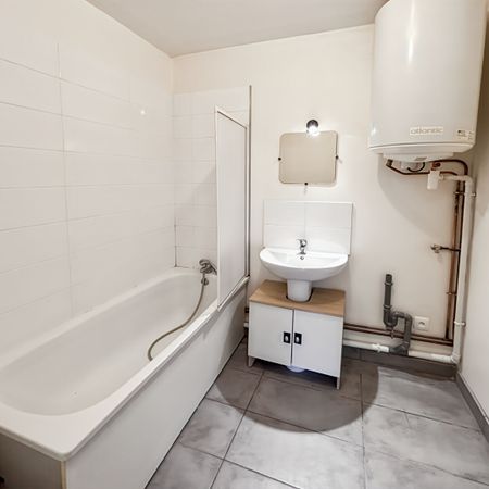 Location appartement 1 pièce, Mennecy - Photo 4