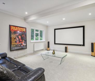 8 bedroom detached house to rent - Photo 2