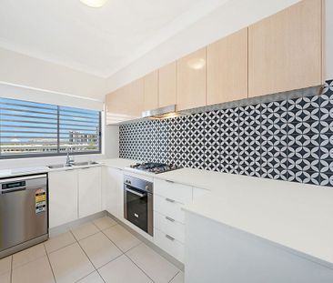 1/19 Talbot Street, Coorparoo, QLD 4151 - Photo 1