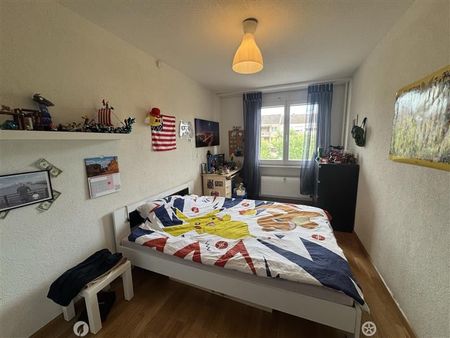 Helle 4.5-Zimmer-Wohnung mit Balkon im Zentrum von Biel - Foto 2