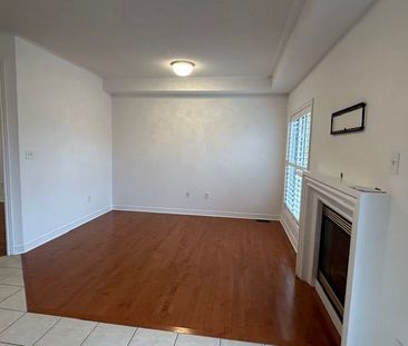 For Lease - 4 Blue Meadow Court, Markham, Ontario - Photo 4