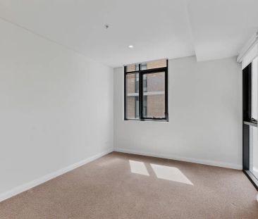 “Modern Two Bedroom Apartment with Carspace at the Metro Station” - Photo 3
