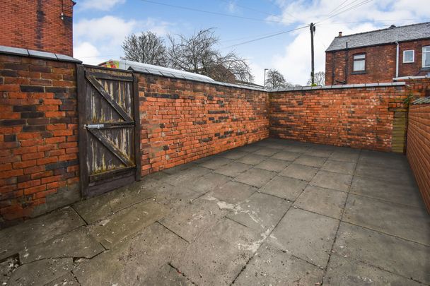 Prospect Street, Tyldesley, M29 - Photo 1