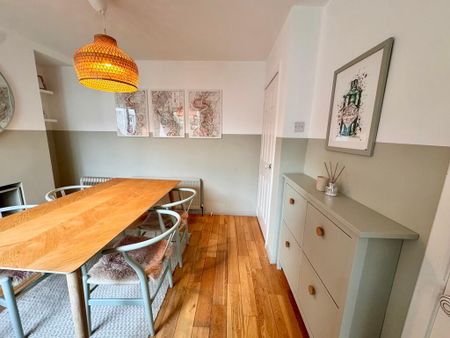 66 Haypark Avenue, Belfast, BT7 3FF - Photo 4