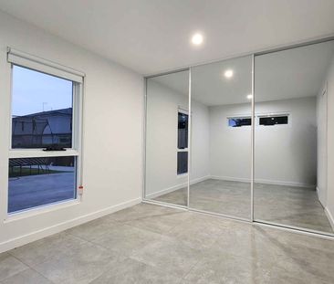 Brand New Modern Granny Flat - Photo 3
