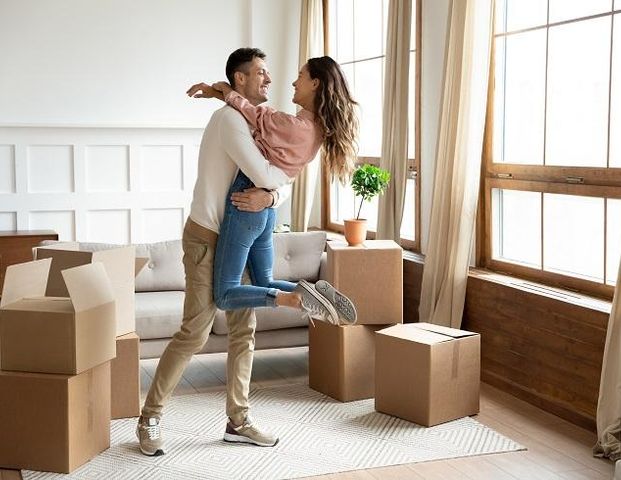 Große 3-Raum-Wohnung - Badsanierung vor Einzug! - Foto 1