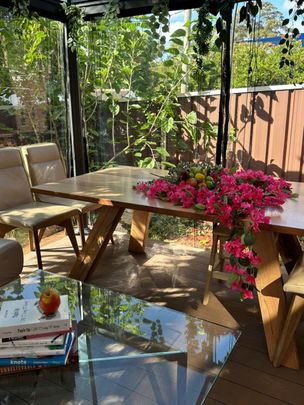 Castle Hill - Photo 1