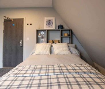 Deluxe 2 Bedroom Apartment - Photo 5