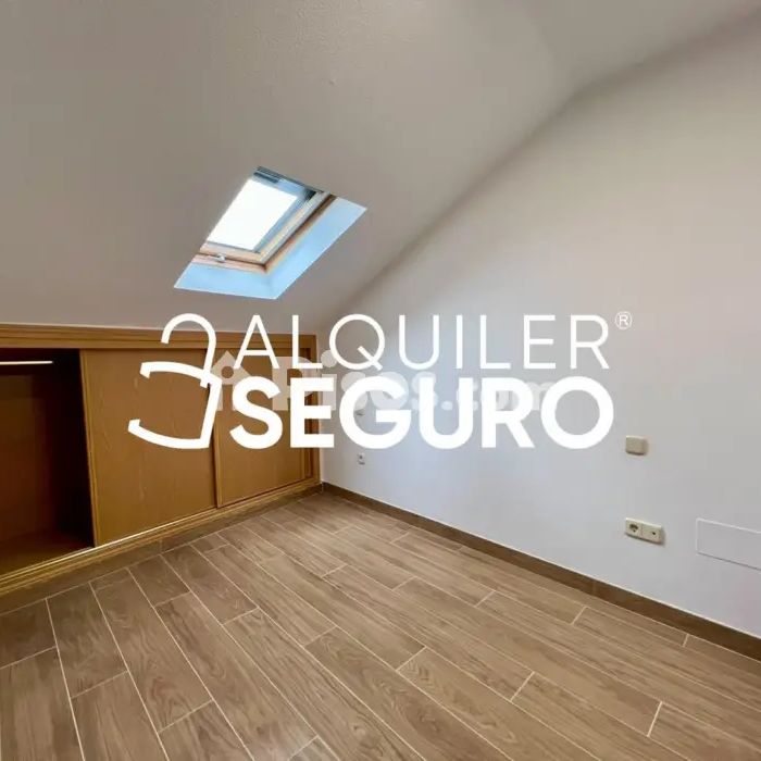 Piso en alquiler en Alalpardo - Foto 1