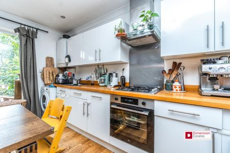 4 bedroom maisonette to rent - Photo 4