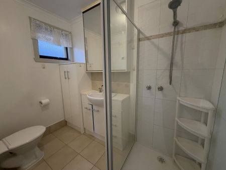 3 Bedroom Family Home in Clarinda - Photo 3