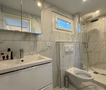 Location Appartement 2 pièces 35m² LA SEYNE SUR MER 83500 - Photo 6