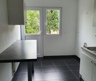 Location Maison 4 pièces 76m² JEUMONT 59460 - Photo 6