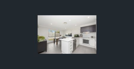 Prime North Shore Living 4 Bedroom Family Home - Photo 4