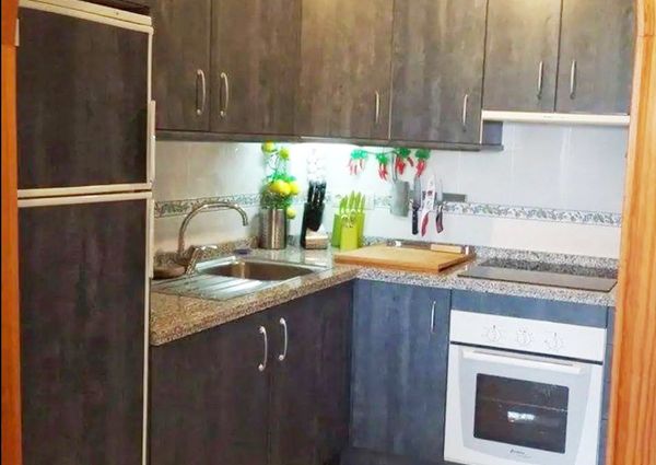 FOR RENT Apartment with 2 bedrooms with pool for LONG TERM