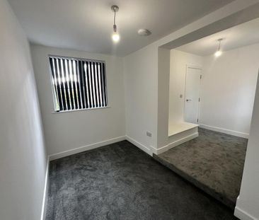 1 bedroom semi-detached house to rent - Photo 5