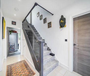 £1,900 - To Let - Photo 2