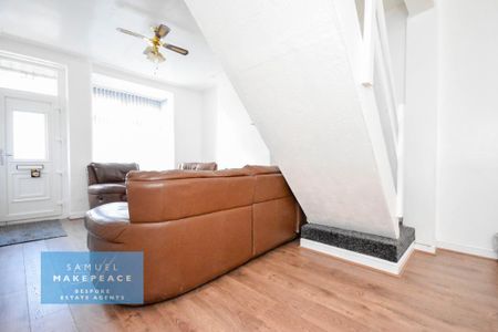 2 bedroom terraced house to rent - Photo 4