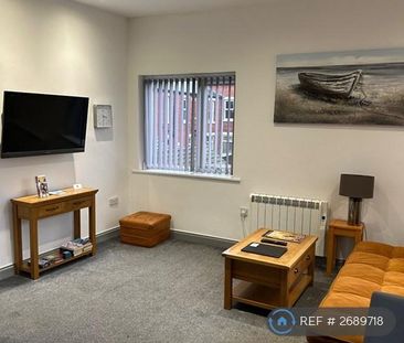 1 bedroom flat to rent - Photo 2