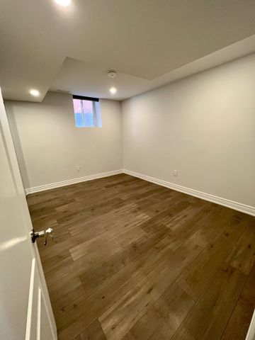 For Lease - 15231 Danby Road Unit# Basement Apartment, Halton Hills, Ontario - Photo 3