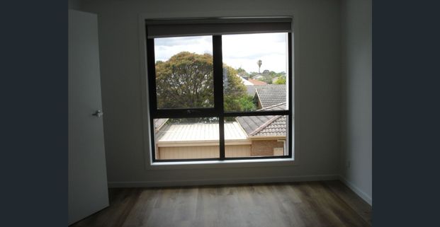 NEW 1 & 2 BEDROOM APARTMENTS : BE THE FIRST TO MOVE IN - Photo 1