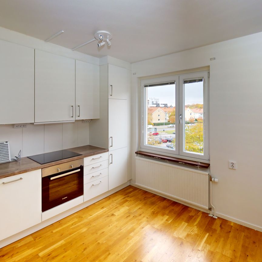 Fristadsgatan, Eskilstuna - Photo 1