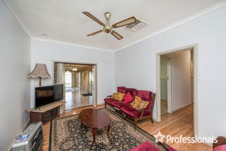 93 Finchley Crescent, Balga WA 6061 - Photo 5