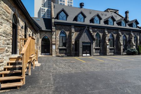$1,649 / 1 br / 1 ba / 500 sqft unit 106- 16 west ave S - Photo 4
