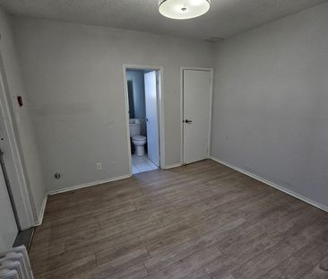 For Lease - 72 Wellesley Street Unit# 105, Toronto, Ontario - Photo 4