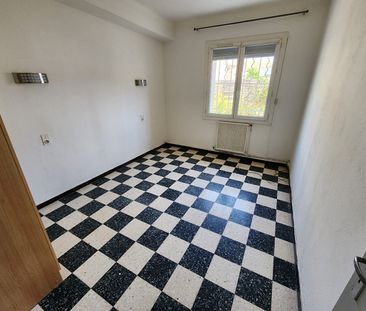 AVIGNON 695 , - Photo 1