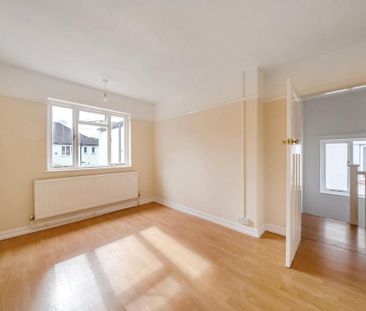 2 bedroom maisonette to rent - Photo 3