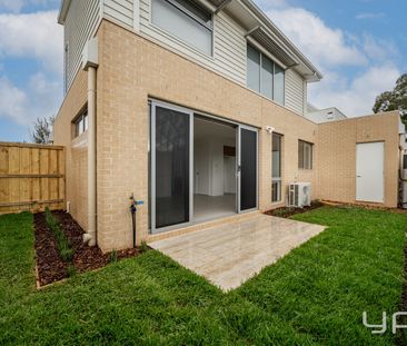 Brand New, Stylish & Super Functional Living - The Perfect Middle G... - Photo 6