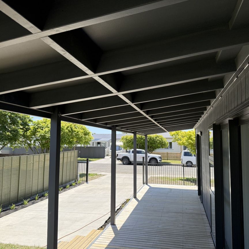 805 Dufferin Street, Akina - Photo 1