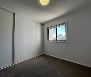 11/29 State Circle, Deakin ACT 2600 - Apartment For Rent | Domain - Photo 3