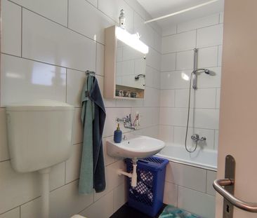 Gemütliche 3.5 Zimmer Erdgeschosswohnung mit Sitzplatz - Photo 3
