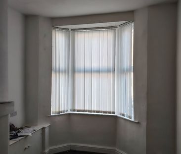2 Bed Terraced House, Morden St, L6 - Photo 5