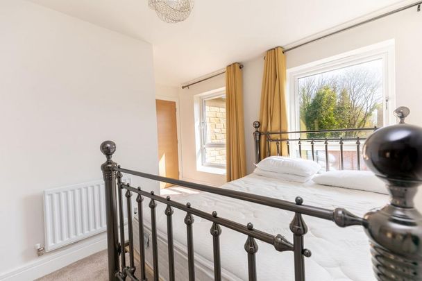 5 bedroom detached house to rent - Photo 1