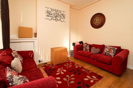 3 bedroom terraced house to rent - Photo 3