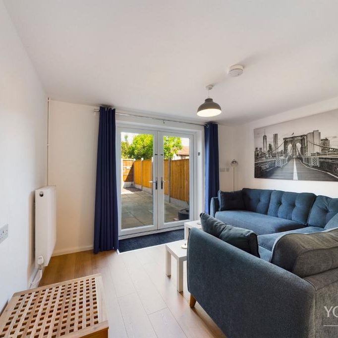 2 bedroom house to rent - Photo 1