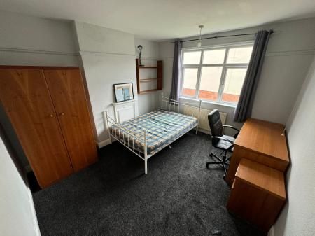 Greenfield Street, Dunkirk, Nottingham, NG7 - Photo 2