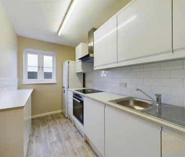 1 bedroom flat to rent - Photo 4
