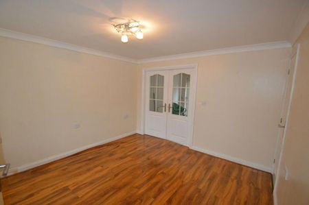 4 bedroom property to rent - Photo 3